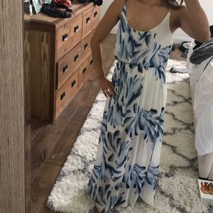 Maxi dress